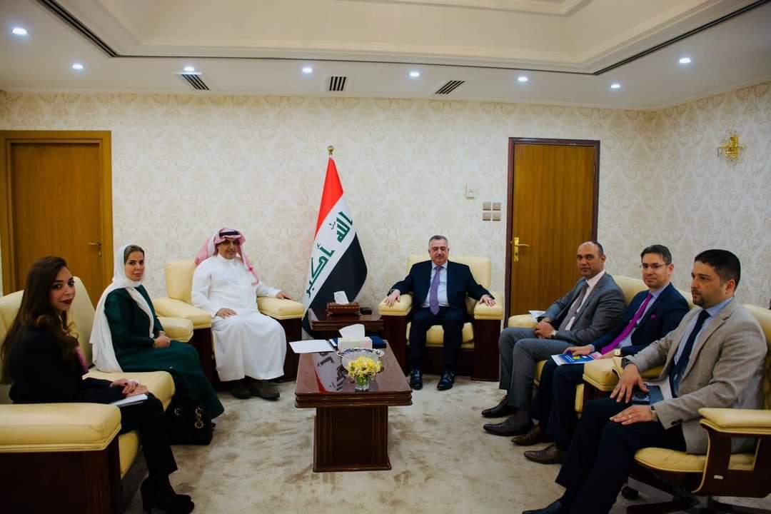 وكيل وزارة الخارجية للشؤون متعددة الأطراف والشؤون القانونية يستقبل السفير السعودي لدى العراق