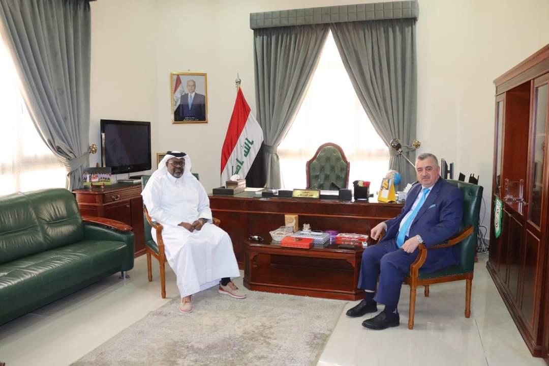 السفير البرزنجي يستقبل في مكتبه سعادة السيد محمد بن بطي بن سالم العبدالله