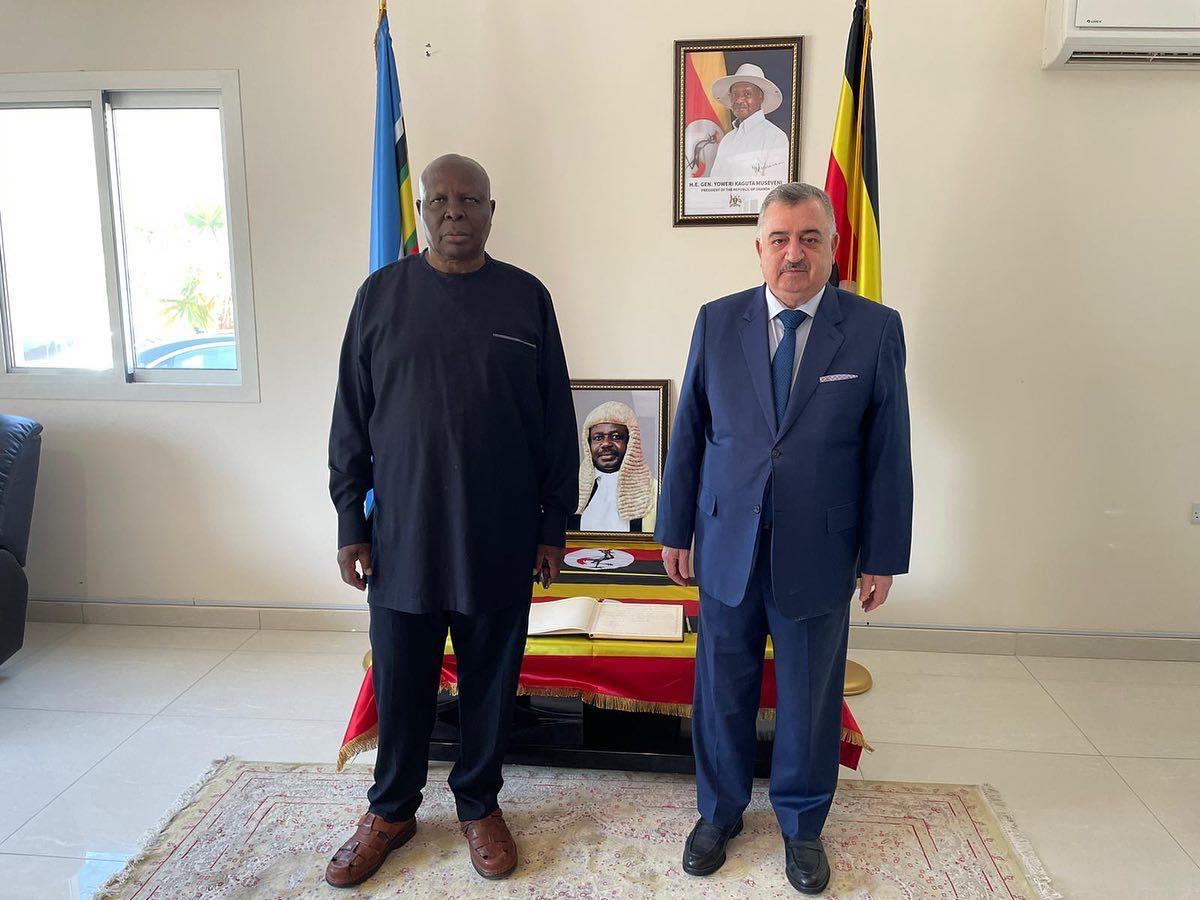 السفير البرزنجي يعزي بوفاة فخامة رئيس البرلمان الحادي عشر لجمهورية اوغندا