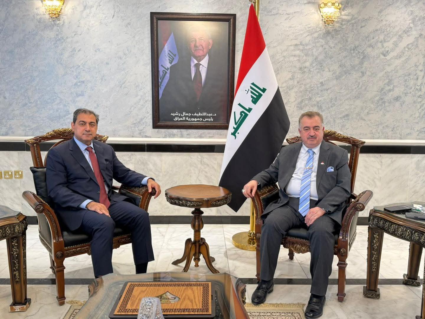 السفير البرزنجي يستقبل نائب رئيس مكتب المبعوث الخاص للأمين العام للامم المتحدة الى اليمن