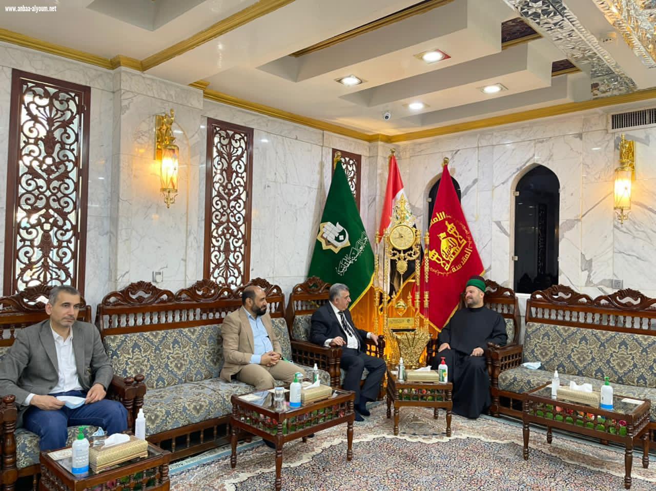 البرزنجي يتشرف بزيارة العتبات المقدسة وأجداده العظام