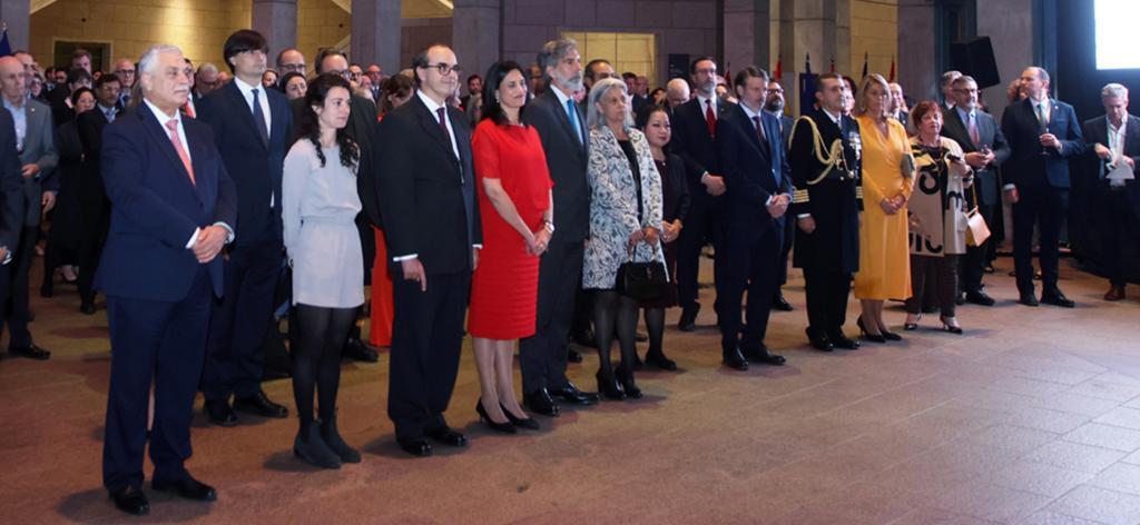 رئيس بعثة جمهورية العراق في كندا يشارك  احتفالية العيدالوطني الاسباني.