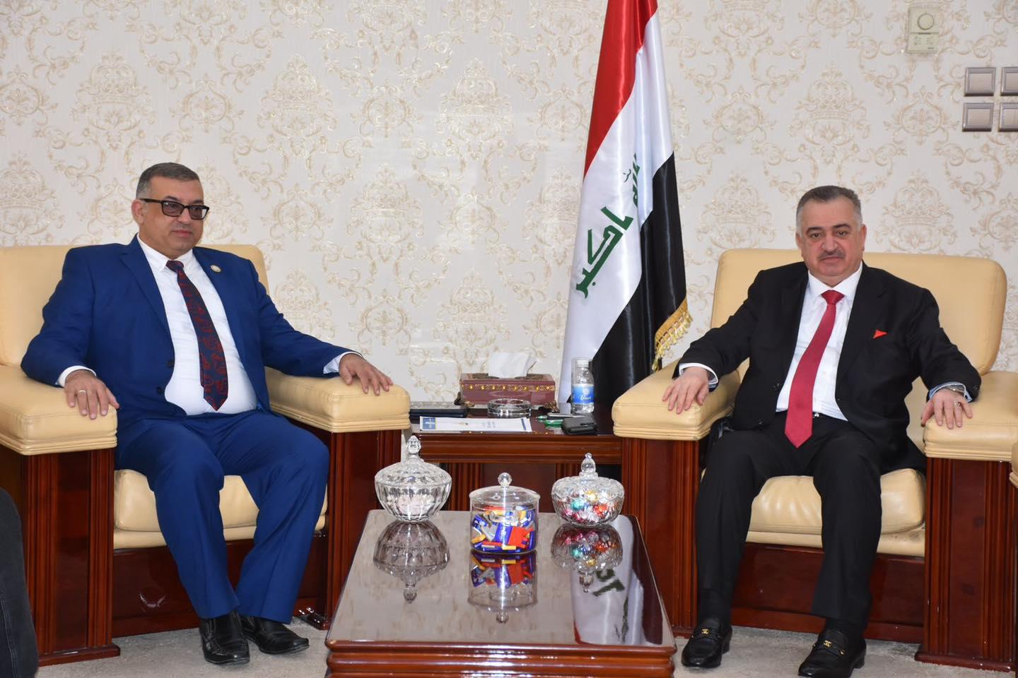 الوكيل البرزنجي يستقبل مدير مركز النار الازلية للتطوير والتنمية النفطية