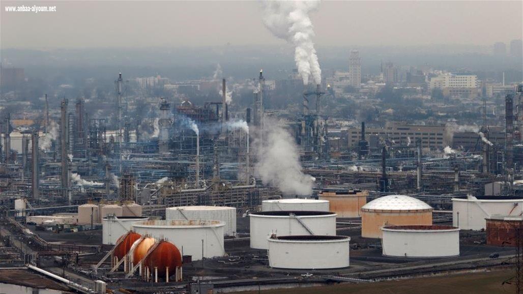 بعد الانهيار التاريخي.. ترامب يتجه لوقف شحنات النفط السعودي وملء المخزون الإستراتيجي