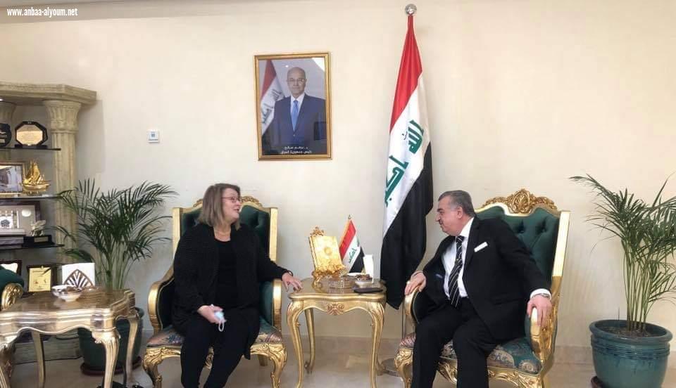 السفير عمر البرزنجي يستقبل السفيرة جريتا هولتز/ القائم بالاعمال بالانابة لسفارة الولايات المتحده الامريكيه لدى دولة قطر الشقيقة