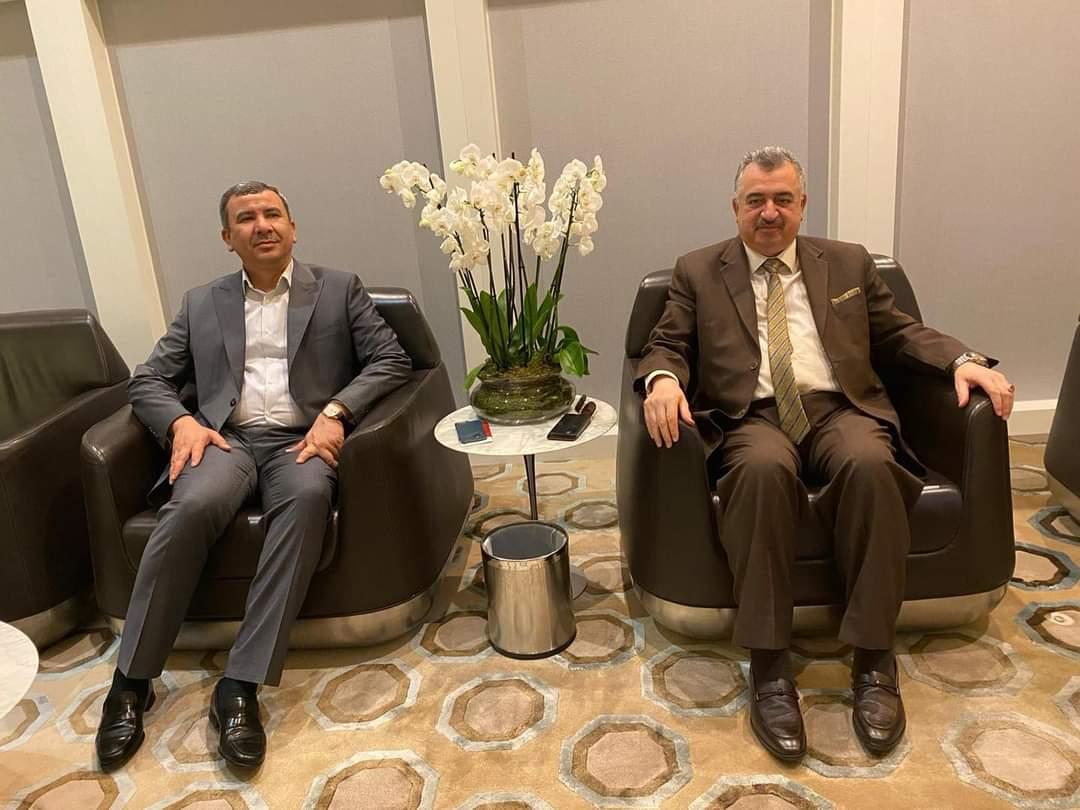 السفير البرزنجي يستقبل معالي السيد وزير النفط خلال مروره عبر دولة قطر