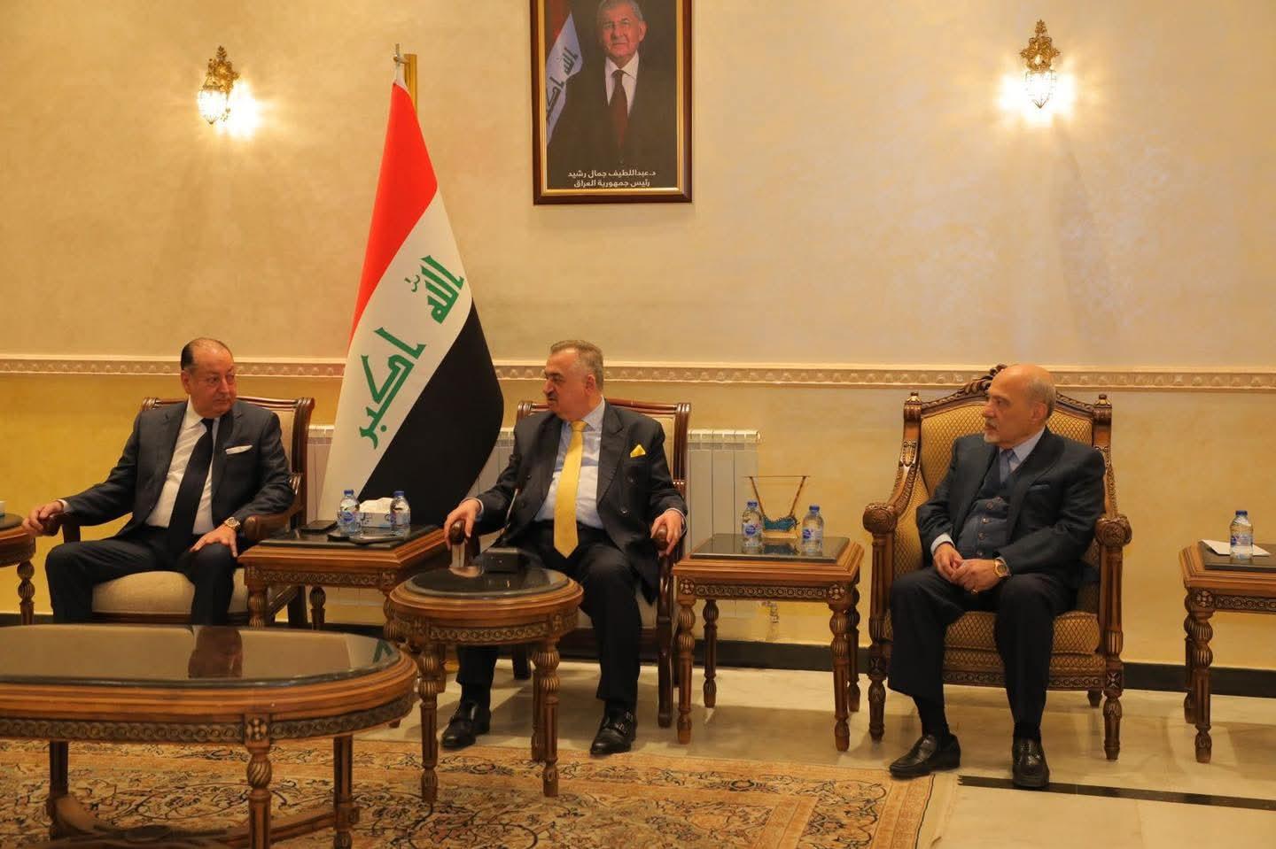 السفير البرزنجي يستقبل مجلس الاعمال العراقي في الاردن، ويبحث معهم سبل دعم الجالية، وتشجيع الاستثمارات في العراق