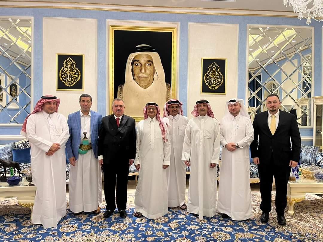 وكيل وزارة الخارجية العراقية يلبي دعوة كريمة من مدير إدارة المراسم في وزارة الخارجية القطرية