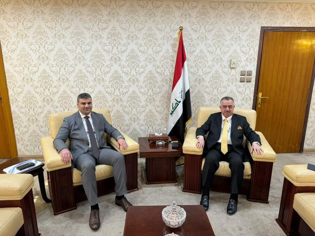 الوكيل البرزنجي يستقبل رئيس المؤسسة العراقية للسياسات الخارجية