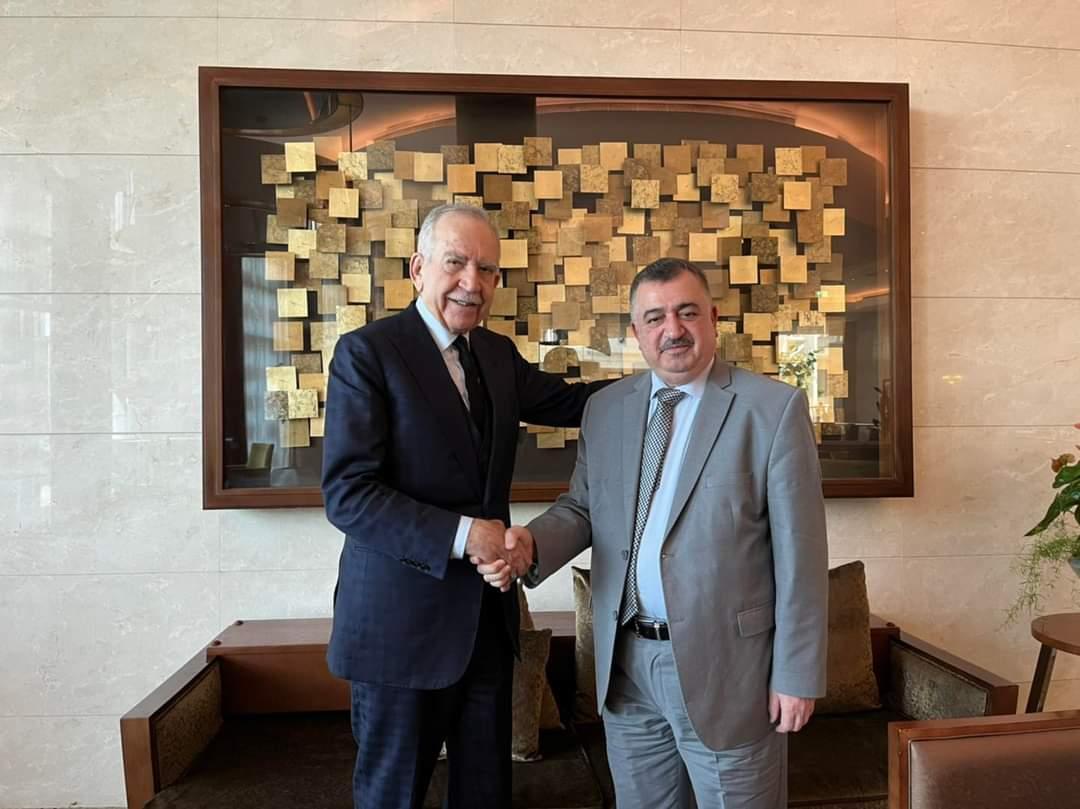وكيل وزارة الخارجية عمر البرزنجي يلتقي بالسيد سالار مصطفى ملاحكيم في مدينة السليمانية