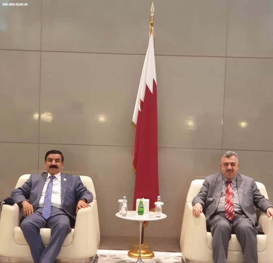 السفير عمر البرزنجي يستقل معالي وزير الدفاع لجمهورية العراق في مطار حمد الدولي