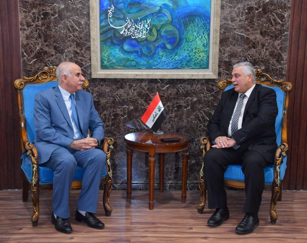 رئيس دائرة آسيا وأستراليا يلتقي السفير الفلسطينيّ لدى العراق