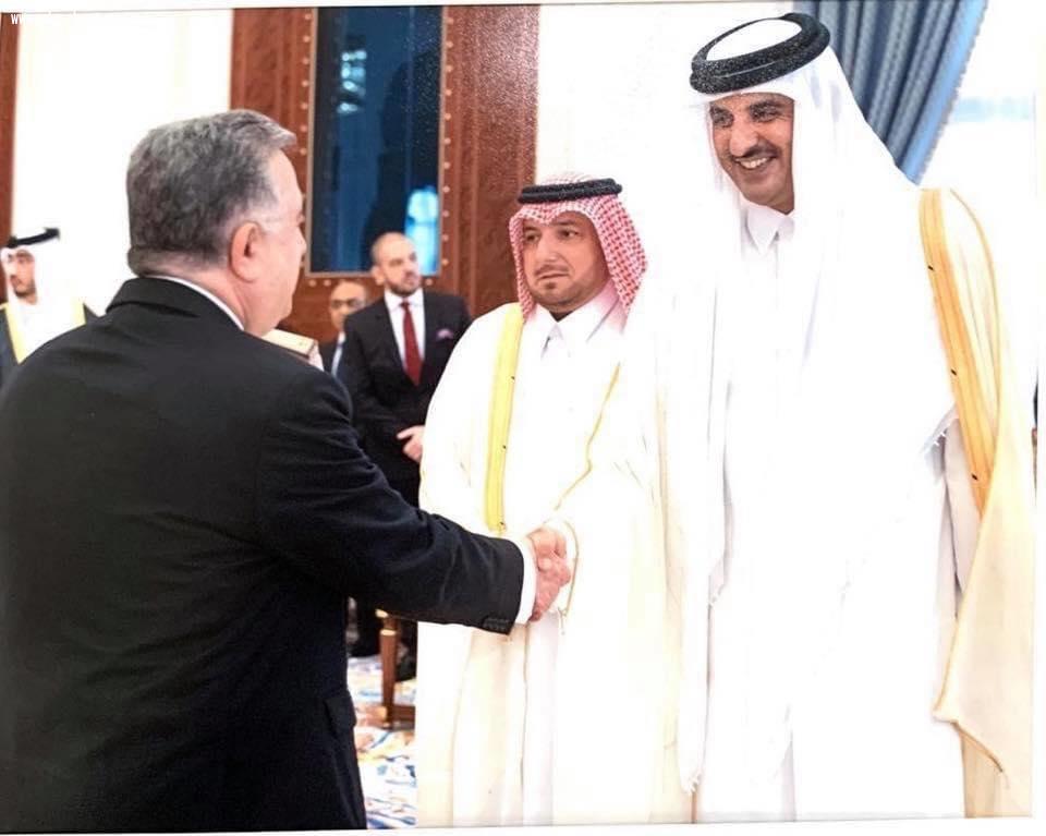 سمو أمير دولة قطر الشيخ تميم بن حمد آل ثاني أثناء استقباله السفراء المعتمدين في قطر في عيد الأضحى المبارك في السنة الماضية