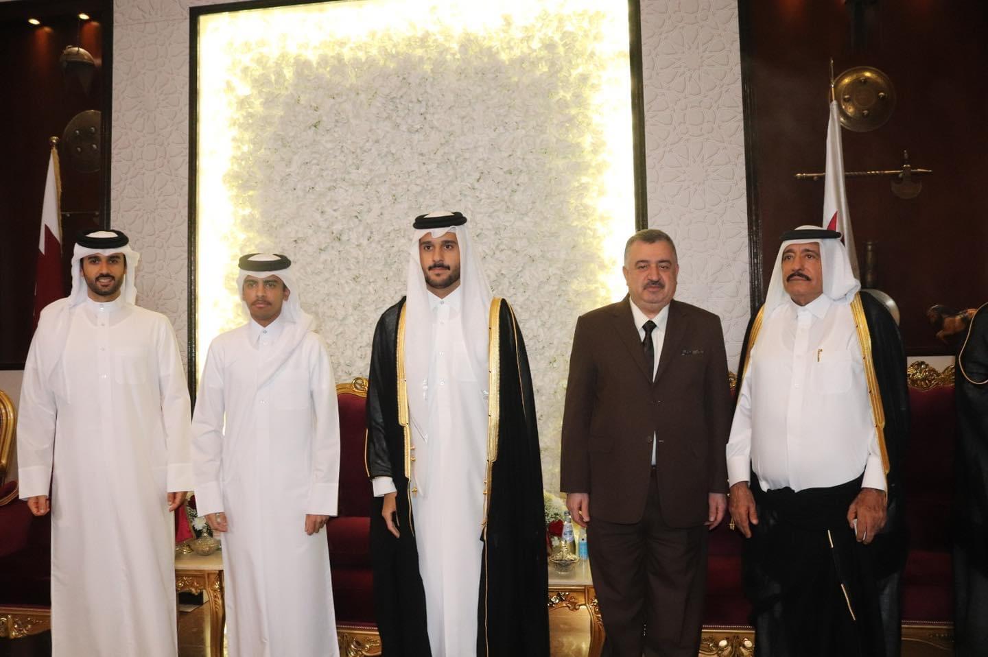 السفير البرزنجي يشارك عائلة الدرويش افراحهم