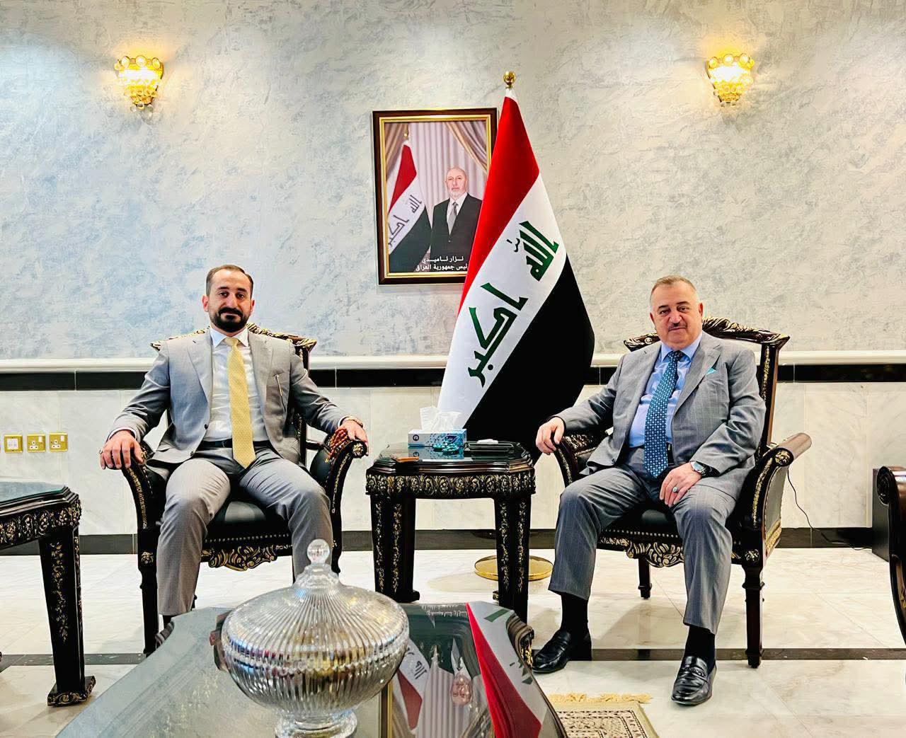 سفير جمهورية العراق لدى المملكة الأردنية الهاشمية يستقبل مؤسس وعضو مجلس إدارة شركة رواد القمة
