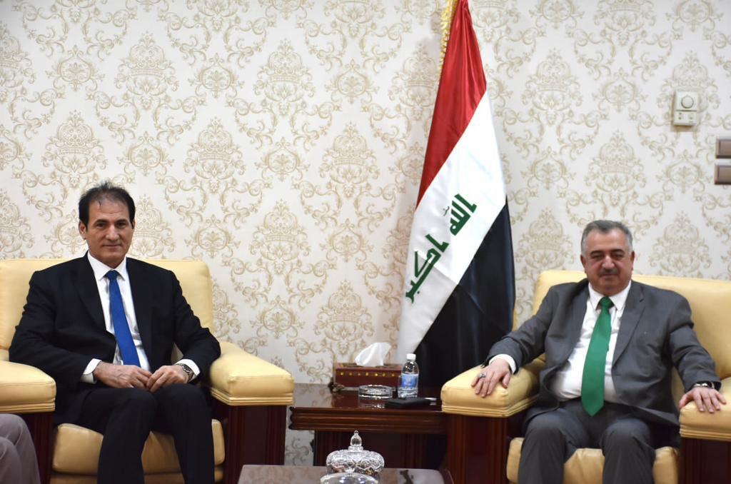 وكيل وزارة الخارجية للشؤون متعددة الأطراف والشؤون القانونية يستقبل رئيس كتلة الإتحاد الوطني الكوردستاني في مجلس النواب