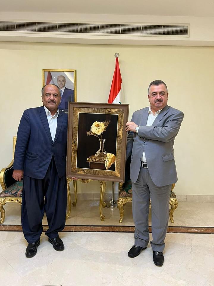 السفير عمر البرزنجي يستقبل رجل الأعمال الايراني الكوردي  السيد محمد نجيب رئيس ادارة مجلس مجموعة شركات ايرانية في محافظة كوردستان الايرانية