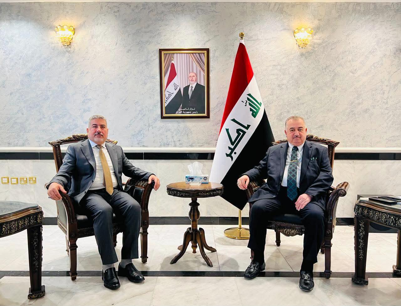 سفير جمهورية العراق لدى المملكة الأردنية الهاشمية يستقبل مدير المركز التجاري العراقي في الأردن بمناسبة انتهاء مهام عمله
