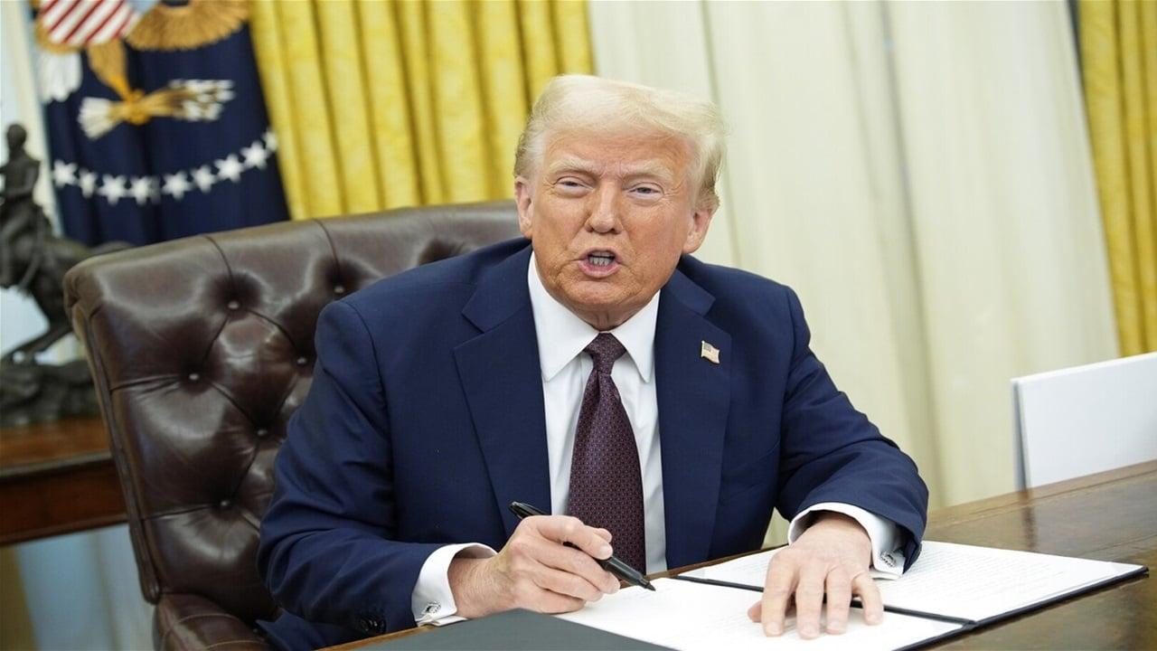 ترامب يعلن قرب إنهاء حرب أوكرانيا ويوقع أمراً يخص 