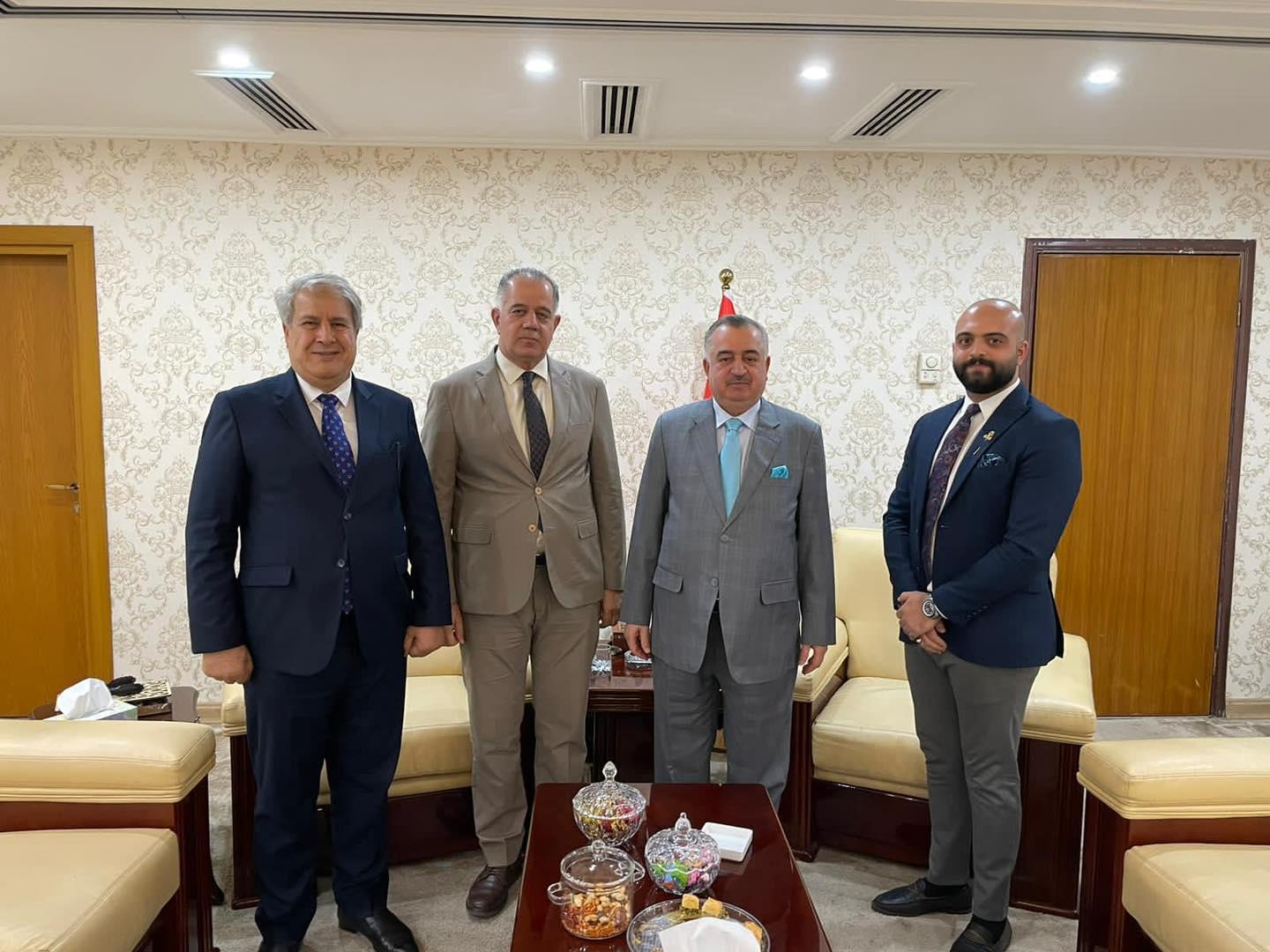 الوكيل البرزنجي يستقبل رئيس جامعة التراث