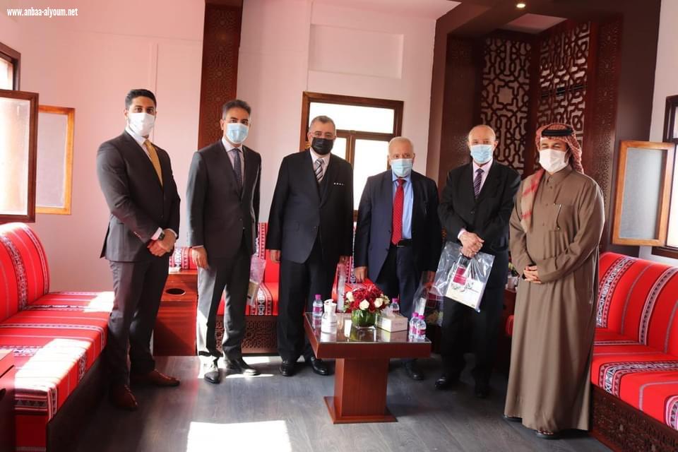 السفير البرزنجي يشارك في افتتاح مهرجان محاصيل مع خالد السليطي