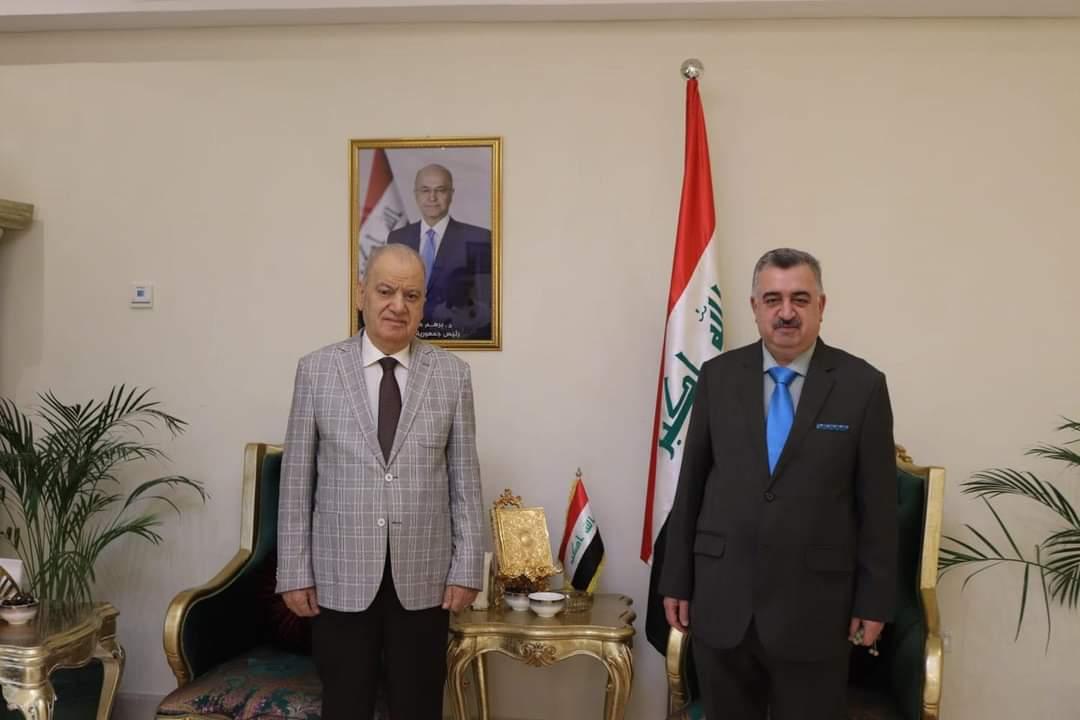 السفير عمر البرزنجي يستقبل سعادة السفير محمد حسين الشامي في دار السكن في العاصمة القطرية الدوحة