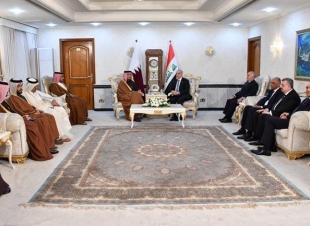  نائب رئيس الوزراء ووزير الخارجية لدولة قطر الشقيقة في زيارة مهمة الى العراق والسفير عمر البرزنجي والسفير خالد السليطي مع مجموعة من الشخصيات القطرية المهمة