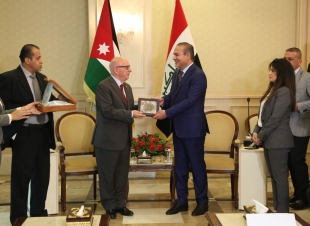 ضمن رؤية رئيس الوزراء لزيادة أواصر التعاون مع الدول العربية .. المعمار علاء معن يدعو الشركات الاردنية للمشاركة في تنفيذ مشاريع نهضة بغداد