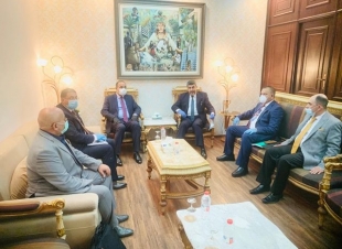 وزير الثقافه والسياحه والاثار (د. حسن ناظم) يزور دائره قصر المؤتمرات..