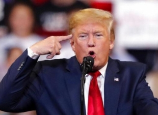 تقارير: تحذيرات صارخة من كورونا وصلت ترامب منذ كانون الثاني