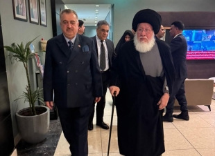 السفير البرزنجي يستقبل سماحة المرجع آية الله الفقيه السيد حسين السيد إسماعيل الصدر