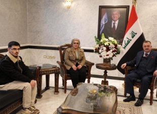 . .السفير البرزنجي يستقبل عضو مجلس النواب السابق غادة الشمري.  