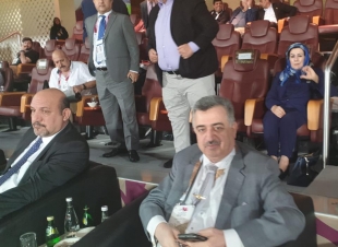 السفير البرزنجي يحضر مباراة العراق مع منتخب اليمن
