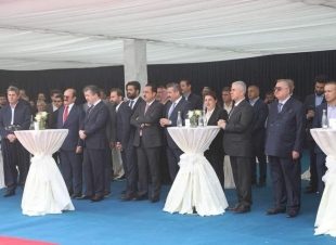 تحت رعاية دولة رئيس مجلس وزراء إقليم كوردستان العراق السيد مسرور بارزاني وبالتعاون مع هيئة استثمار إقليم كوردستان حضر وكيل وزارة الخارجية عمر البرزنجي