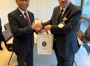 وكيل وزارة الخارجية للشؤون متعددة الأطراف والشؤون القانونية يلتقي نائب وزير الخارجية الماليزي 