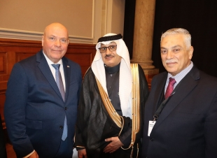 رئيس بعثة جمهورية العراق في الدنمارك يُقدِم التهاني إلى رئيس البرلمان الدنماركي بمناسبة العام الميلادي الجديد