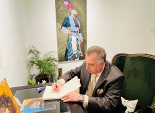  سفير جمهورية العراق يرعى معرض «طقس العبور» للفنان العراقي يوسف أمير في العاصمة عمّان