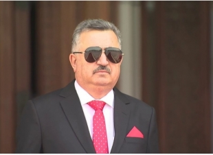 سمو أمير دولة قطر الشقيقة الشيخ تميم بن حمد بن خليفة آل ثاني أثناء استقبال السفير عمر البرزنجي لتقديم أوراق الإعتماد قبل سنتين في مثل هذا اليوم بتأريخ 5/5/2021