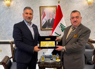 سفير جمهورية العراق لدى المملكة الأردنية الهاشمية يستقبل المنسق الدولي الرسمي لجمعية الطوابع والمسكوكات العراقية