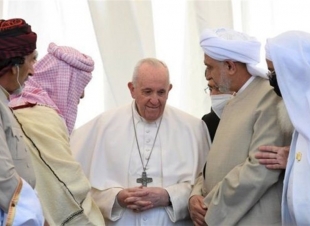 السفارة العراقية بالفاتيكان: زيارة البابا رسالة إخوّة وتضامن مع الشعب العراقي