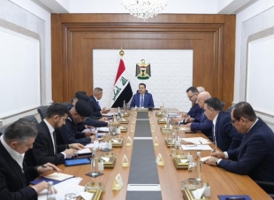 رئيس الوزراء يصدر توجيها يخص البطاقتين الموحدة والسكن