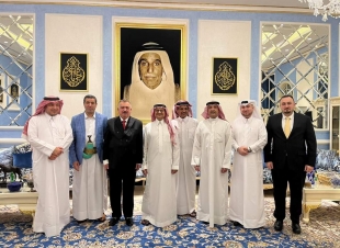 وكيل وزارة الخارجية العراقية يلبي دعوة كريمة من مدير إدارة المراسم في وزارة الخارجية القطرية