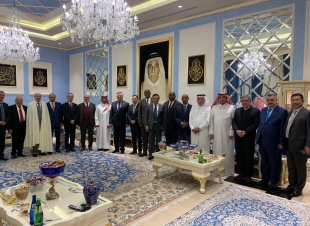 السفير البرزنجي يلبي دعوة عشاء من قبل السيد رئيس ادارة المراسم في وزارة الخارجية القطرية