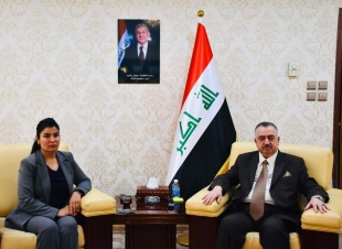 وكيل وزارة الخارجية للشؤون متعددة الأطراف والشؤون القانونية يستقبل عضو لجنة الشهداء والضحايا والسجناء السياسيين في مجلس النواب