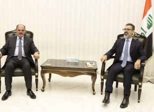 نقيب الصحفيين يلتقي محافظ كركوك ورئيس مجلس المحافظة ويستمع إلى مطالب الأسرة الصحفية