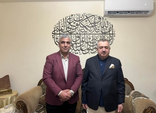 السفير البرزنجي يلتقي مؤسس ومدير عام مركز العلم للجميع في عمان.