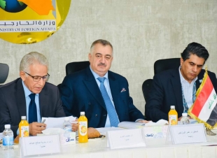 الوكيل البرزنجي يترأس لجنة مناقشة بحث ترقية الدبلوماسي احمد جمال كنهش