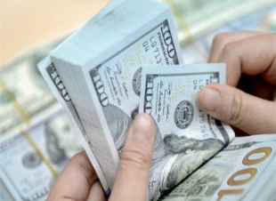 نائب يستبعد تخفيض سعر صرف الدولار مقابل الدينار في الموازنة