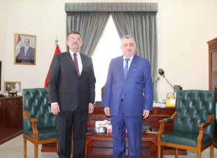 السفير البرزنجي يستقبل المخترع العراقي لأحدث نظام بناء عالمي