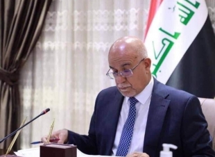 وزير الصحة الدكتور صالح مهدي الحسناوي يوجه دائرة التخطيط وتنمية الموارد في الوزارة بدعوة خريجي (الجامعات العراقية وغير العراقية المعترف بها )